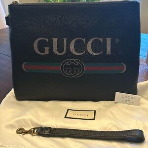 GUCCI Portfolio Clutch in excellent Condition